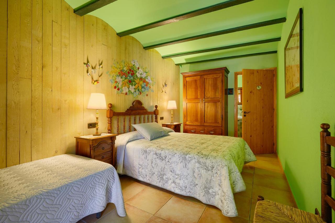 Casa Rural Can Coll Garriguella Luaran gambar