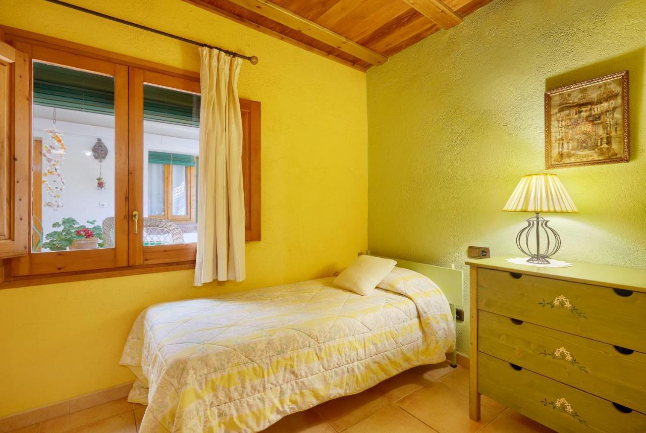 Casa Rural Can Coll Garriguella Luaran gambar
