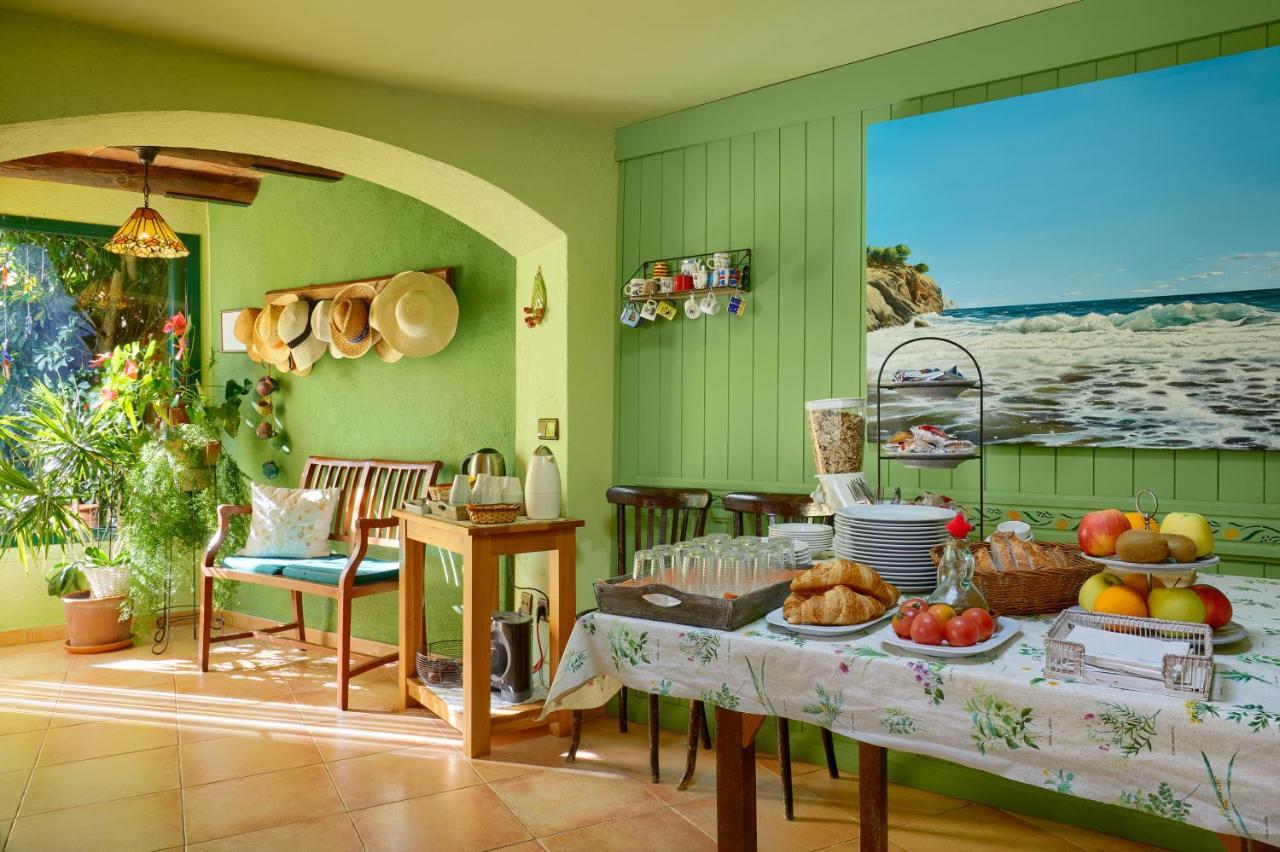 Casa Rural Can Coll Garriguella Luaran gambar