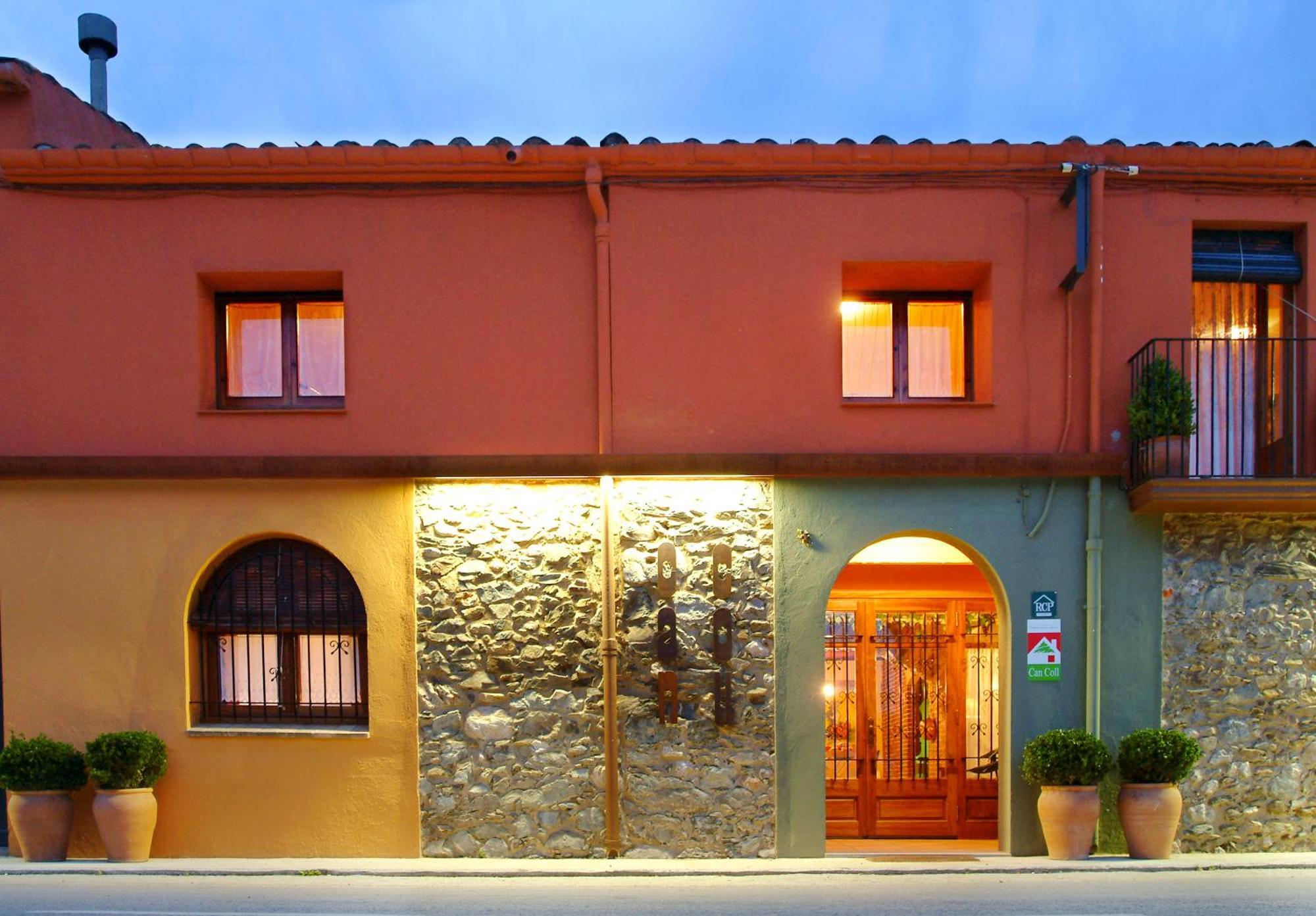 Casa Rural Can Coll Garriguella Luaran gambar