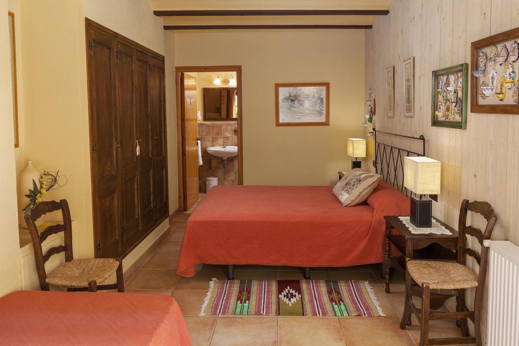 Casa Rural Can Coll Garriguella Luaran gambar
