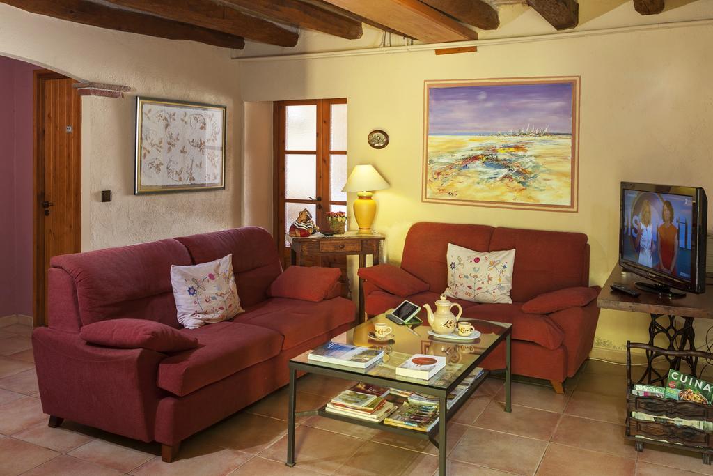 Casa Rural Can Coll Garriguella Luaran gambar